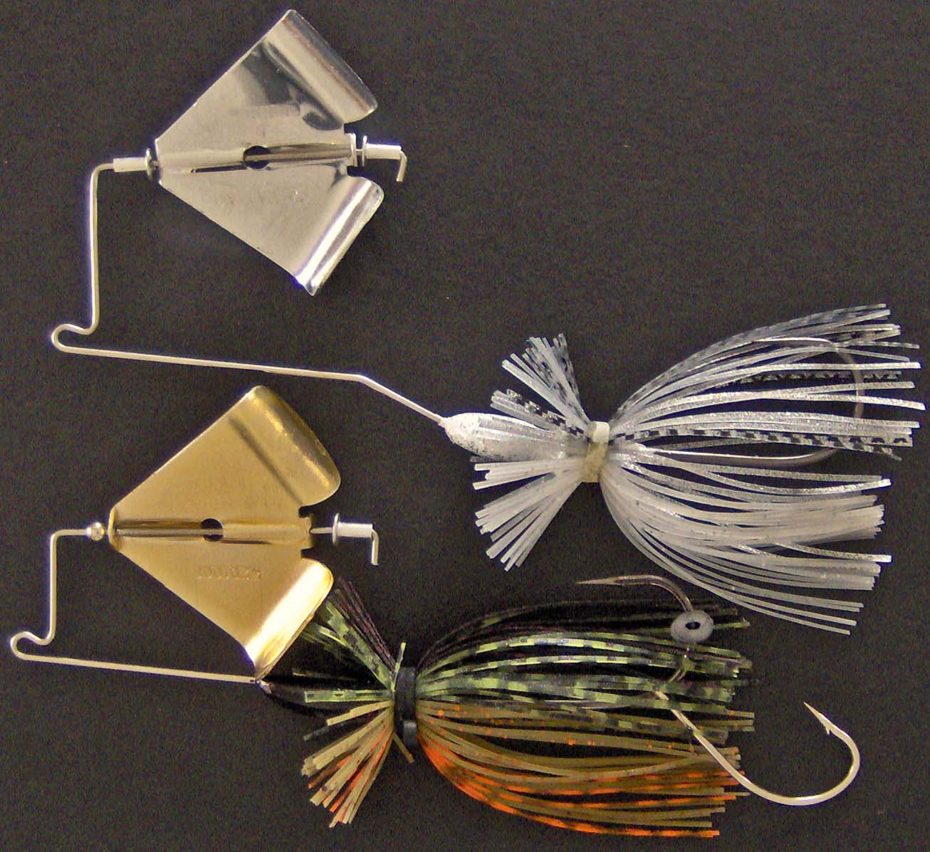 BassdozerStore.com: Bassdozer Buzzbaits. Free KVD Trailer Hook