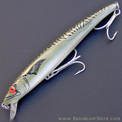 BassdozerStore.com: Bomber Saltwater Grade Plastic Lipped Minnows