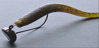 Bassdozer's Flat Shakey Jigs with Clip-on Corkscrew Keepers